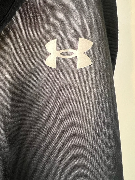 LG Black Racerback Performance Tank Top - Picture 3 of 4